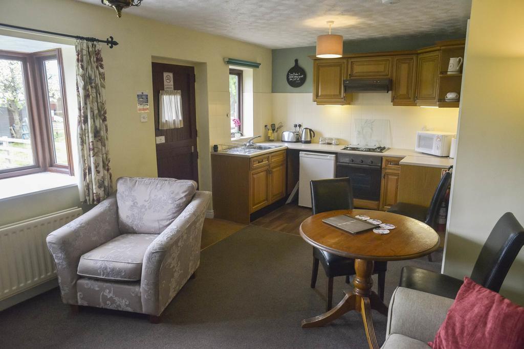The Whitestonecliffe Inn Саттон Номер фото