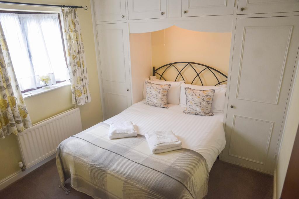 The Whitestonecliffe Inn Саттон Экстерьер фото